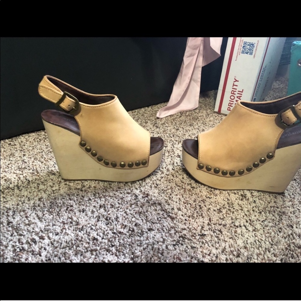 Jeffrey Campbell Snick Size 5.5 Platform Wedges